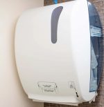 ღონისძიების დასადგამი ტუალეტის ინტერიერი